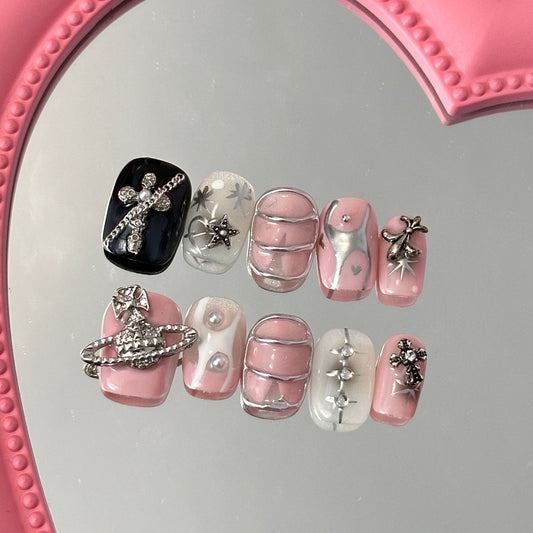 Press On Nails / Salon quality / Space Y2K SS