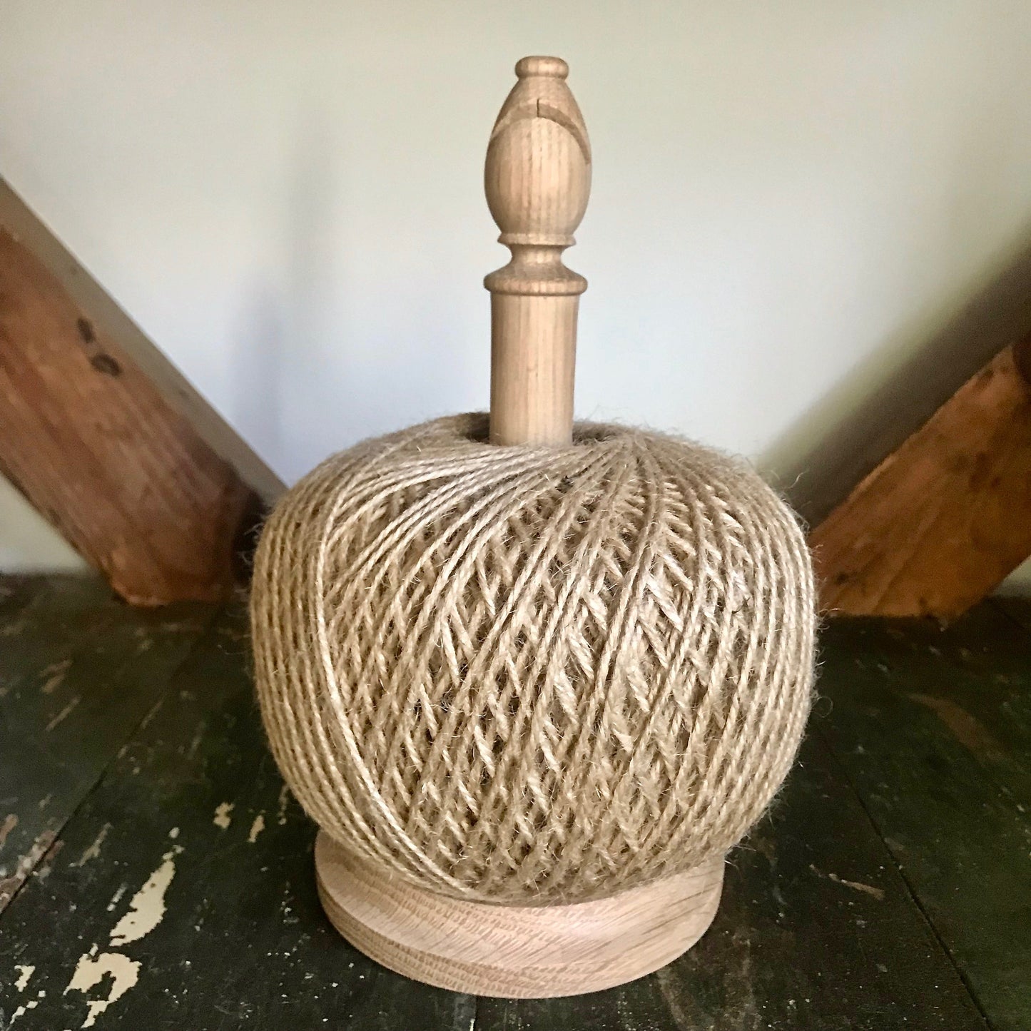 9" English Oak Twine Stand and Cutter - Natural 500 Gram