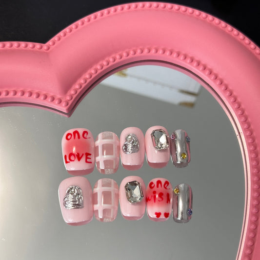 Press On Nails - Luxury Handmade / one love