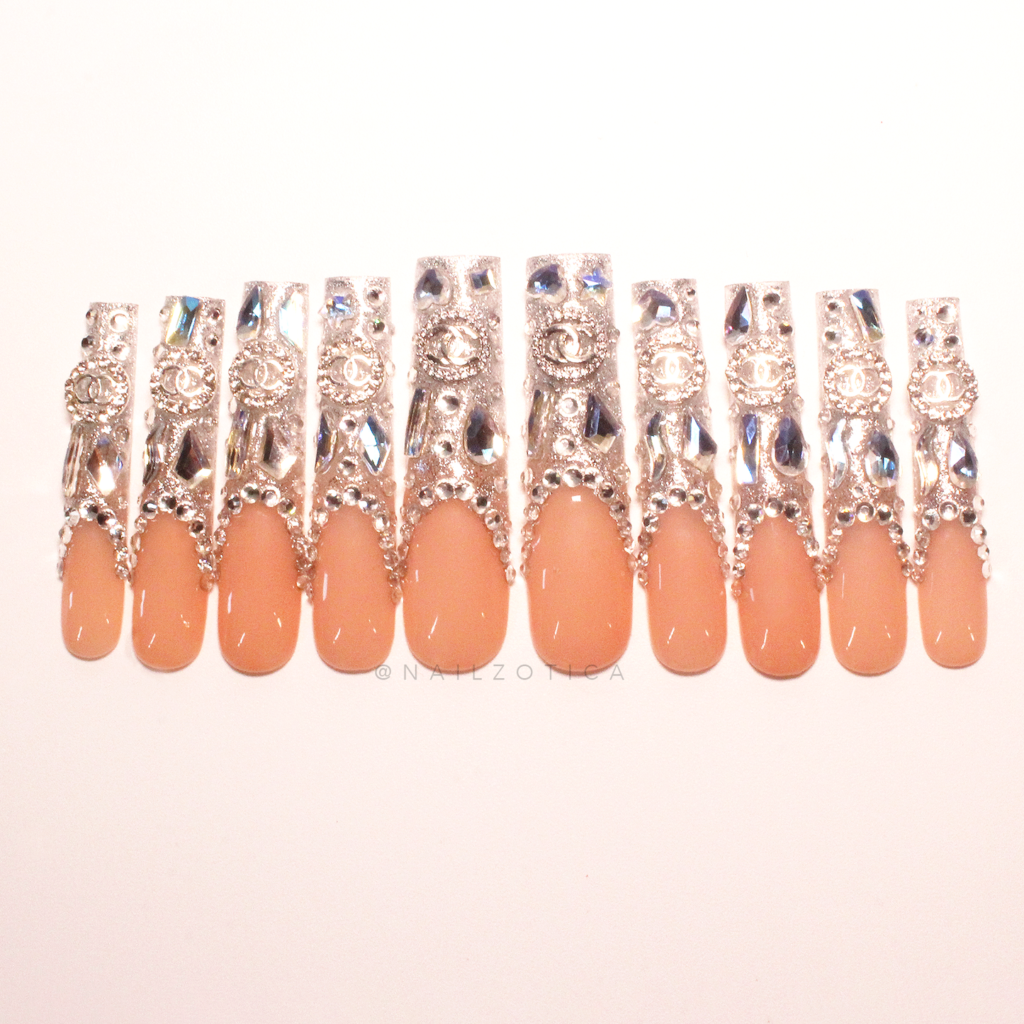 Apparent Luxury - Handmade Acrylic Press On Nails