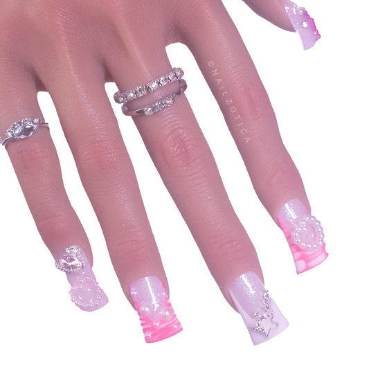 Diva Duckies- Handmade Acrylic Press On Nails